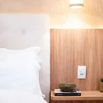 Apt Com Luz Natural E Muito Conforto No Leblon