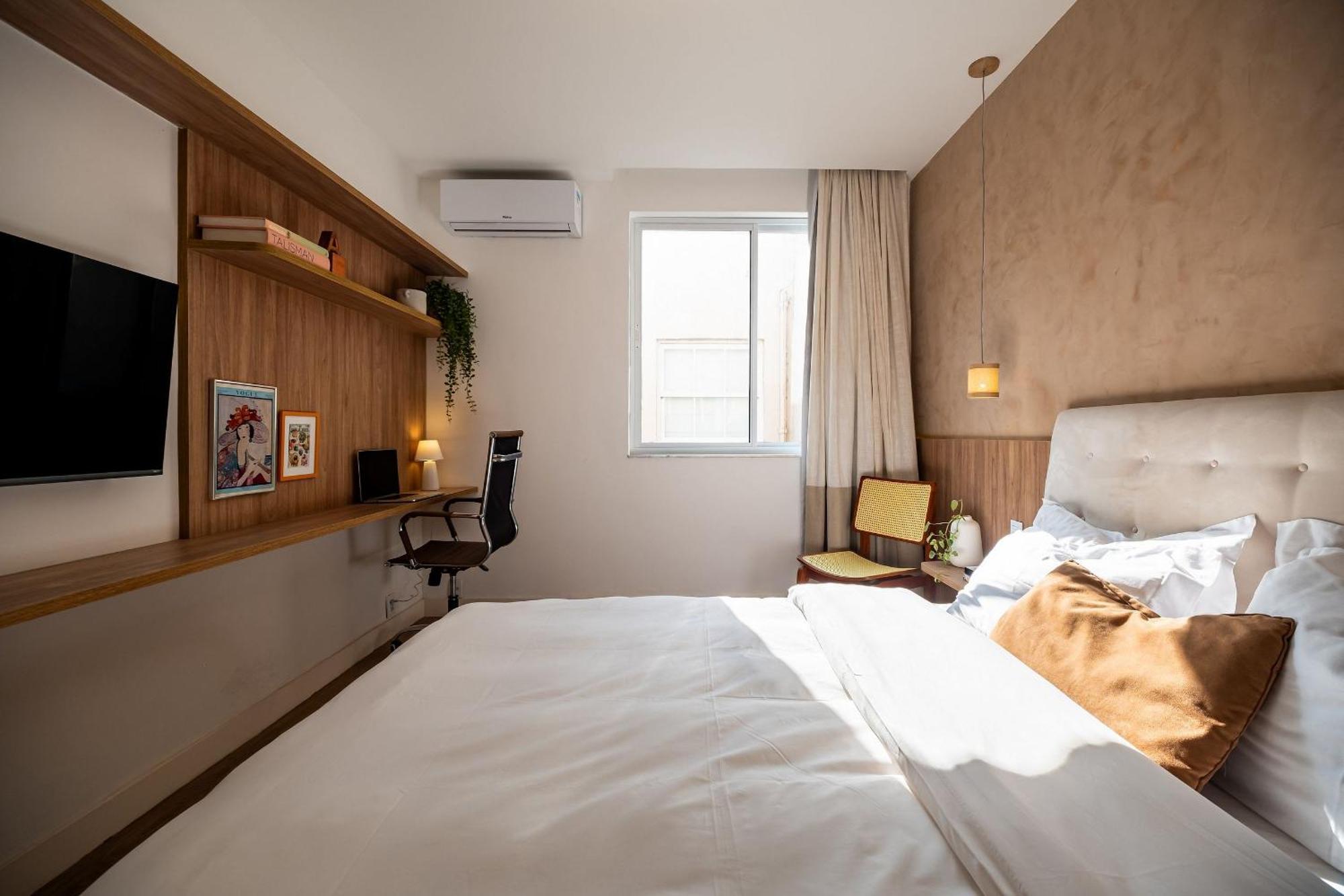 Apt Com Luz Natural E Muito Conforto No Leblon Apartment Rio de Janeiro